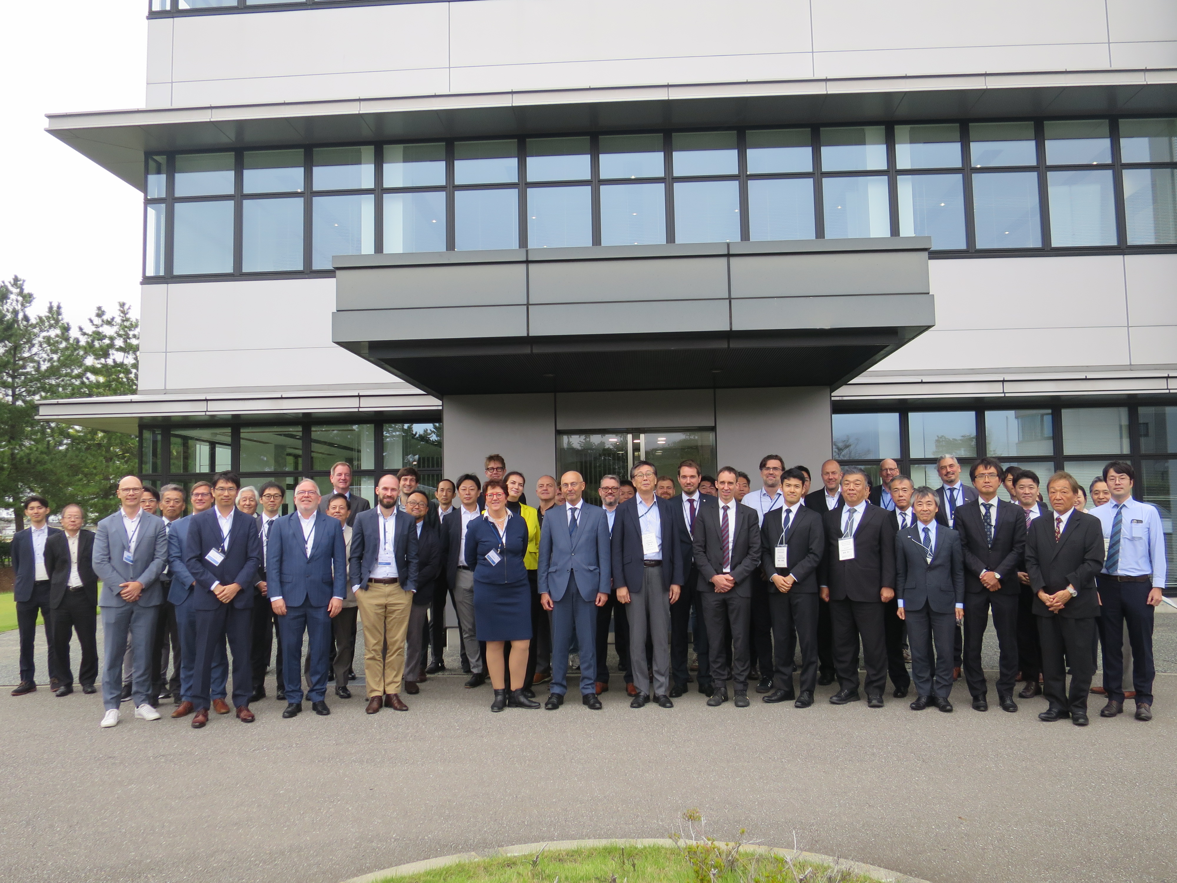 ICCエントランスにて